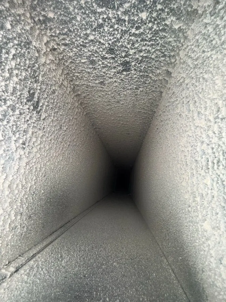 Air Duct Cleaning Before