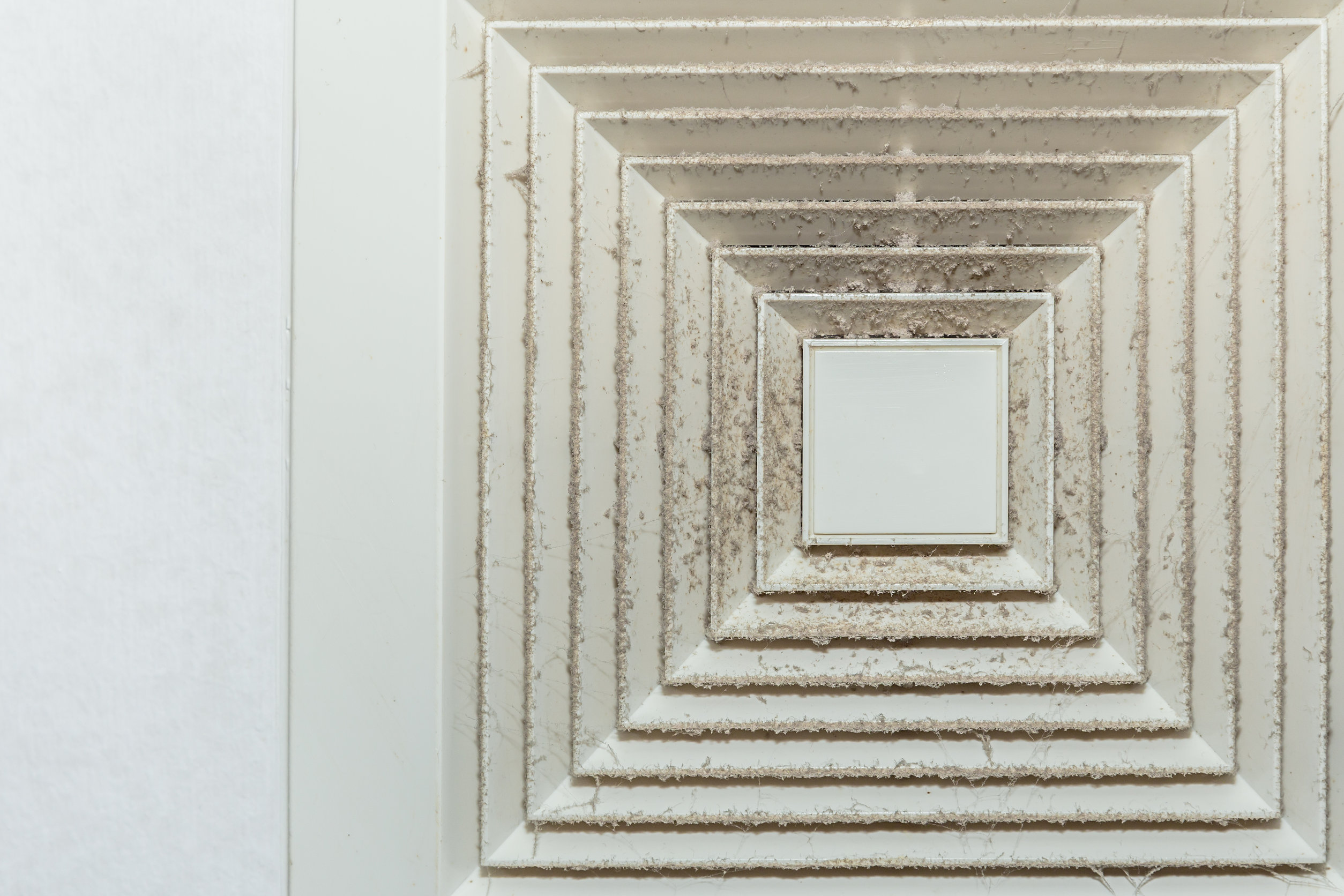 Read more about the article 10 Reasons to Get Your Air Ducts Cleaned This Fall