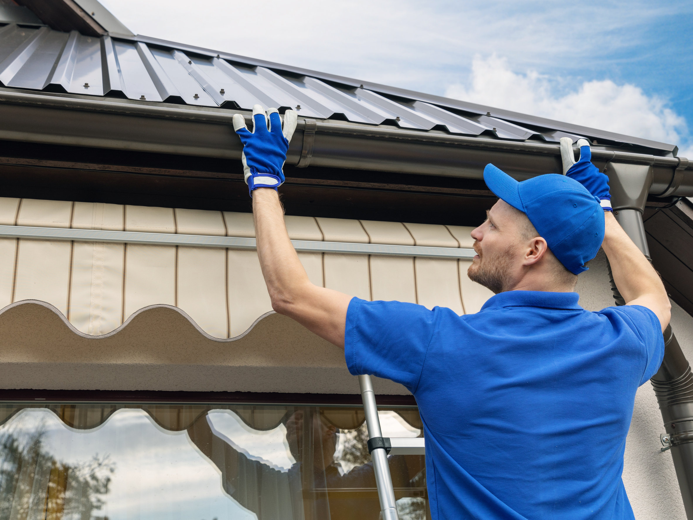 Read more about the article How to Prepare Gutters for Summer Storms