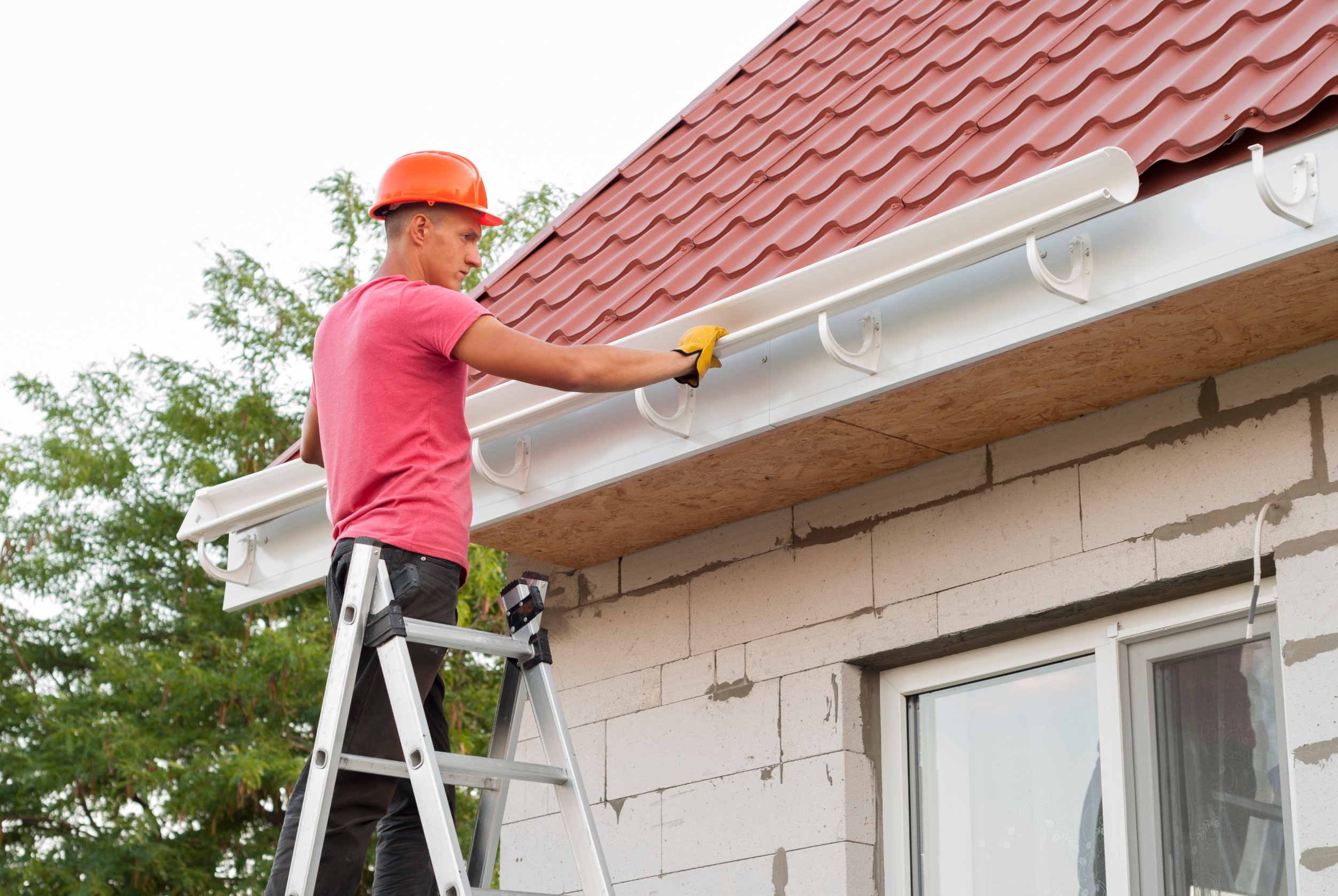 You are currently viewing Why Proper Gutter Installation Is Crucial for Your Home